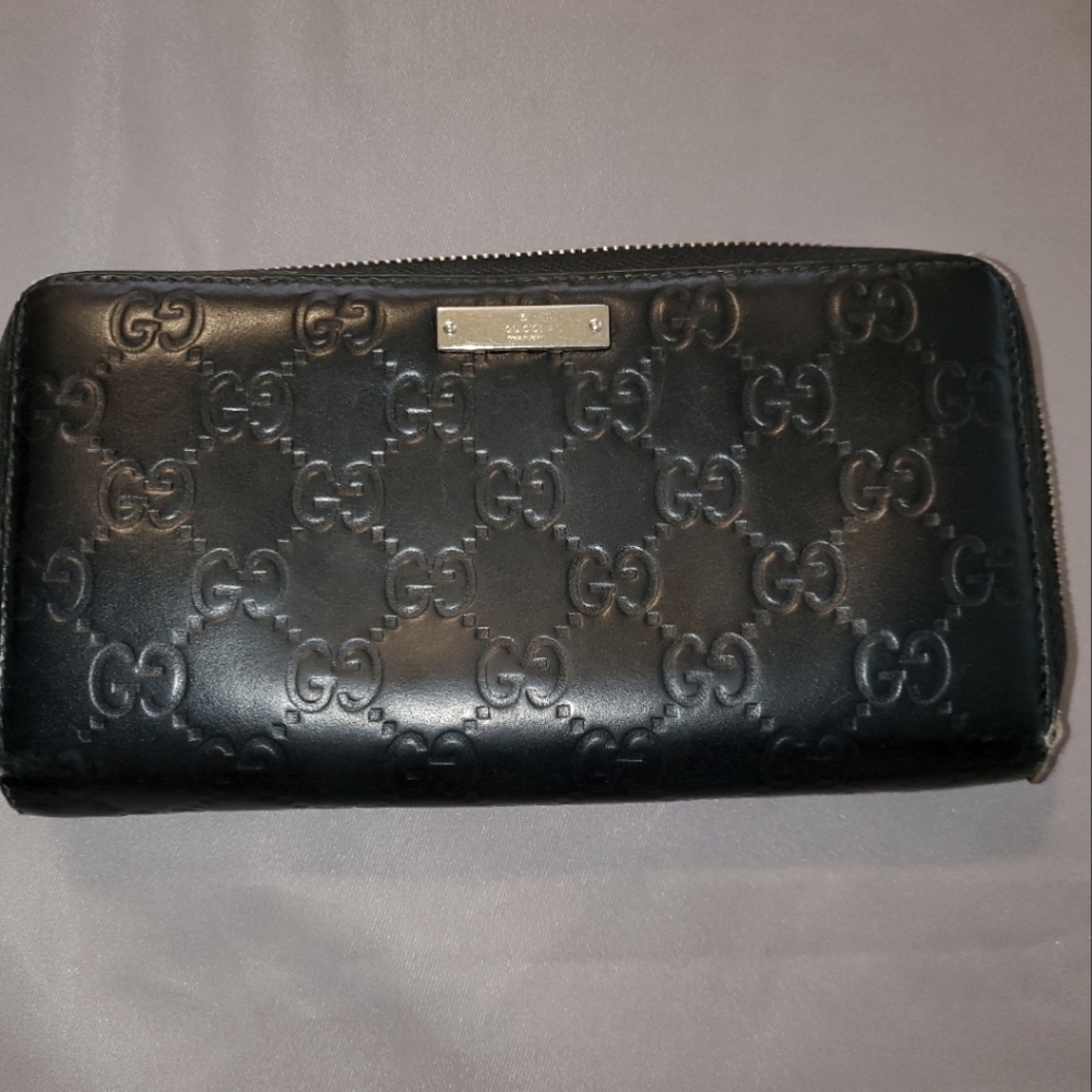 Gucci large Guccissima Zip around wallet